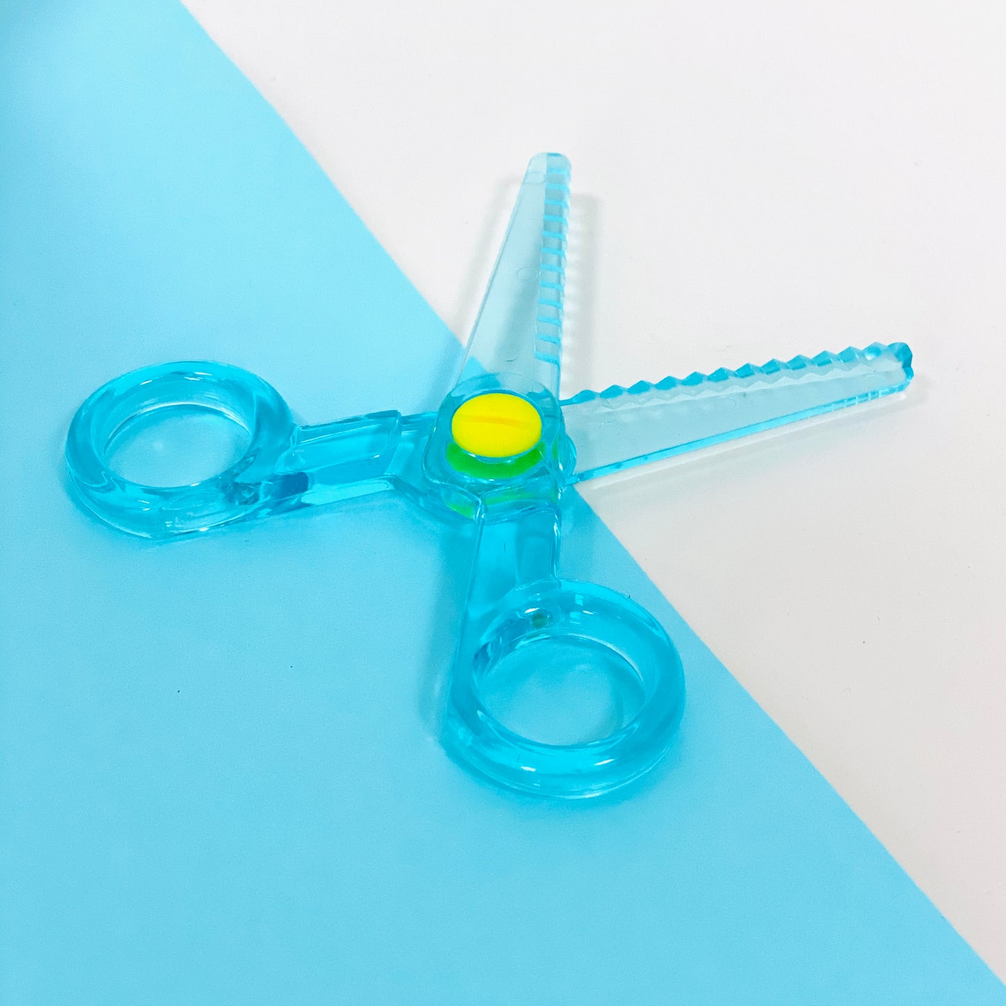 Curios - Safety Scissors(SG)