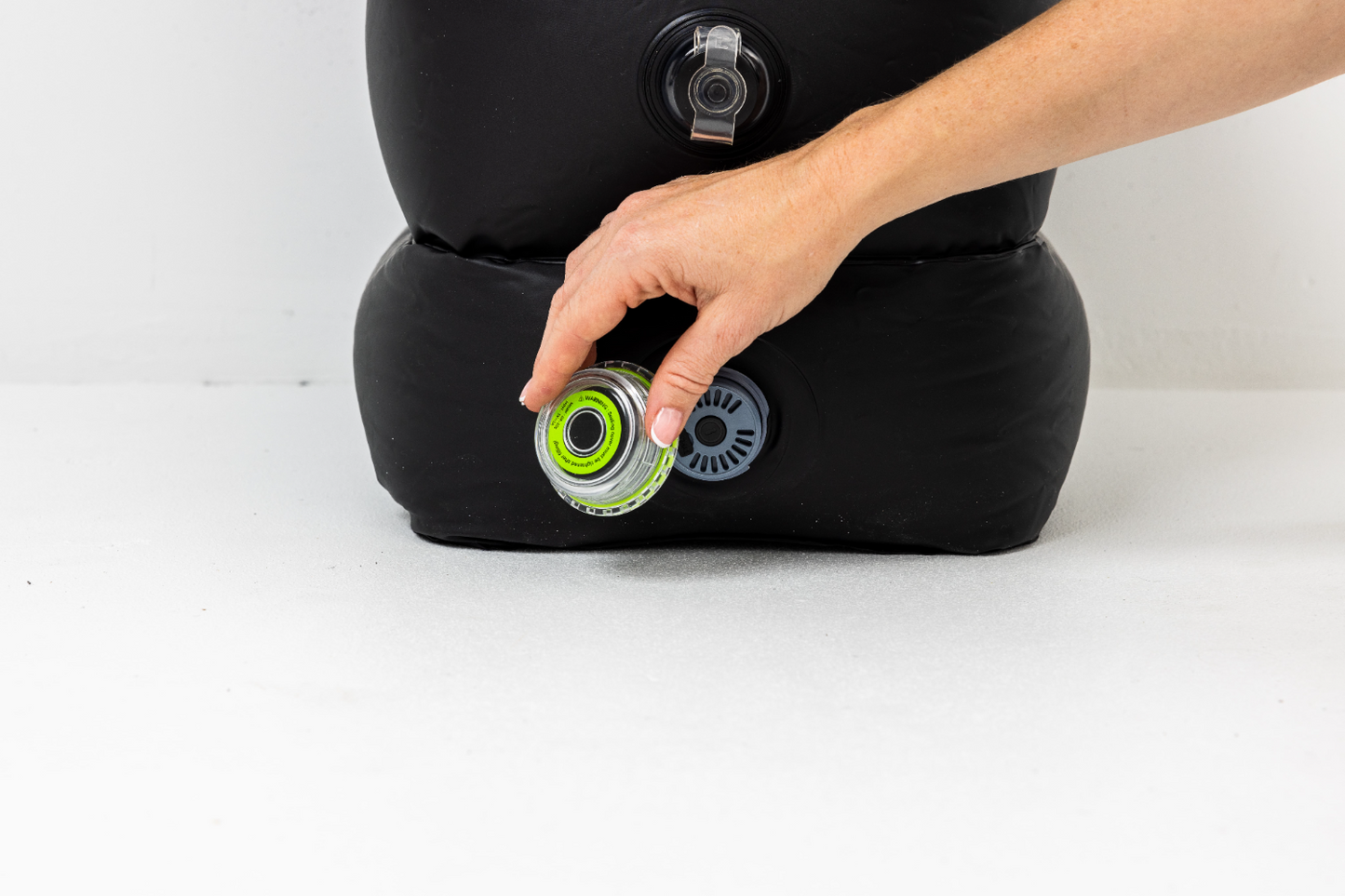 PLANE PAL SELF-INFLATING TRAVEL PILLOW（SG）